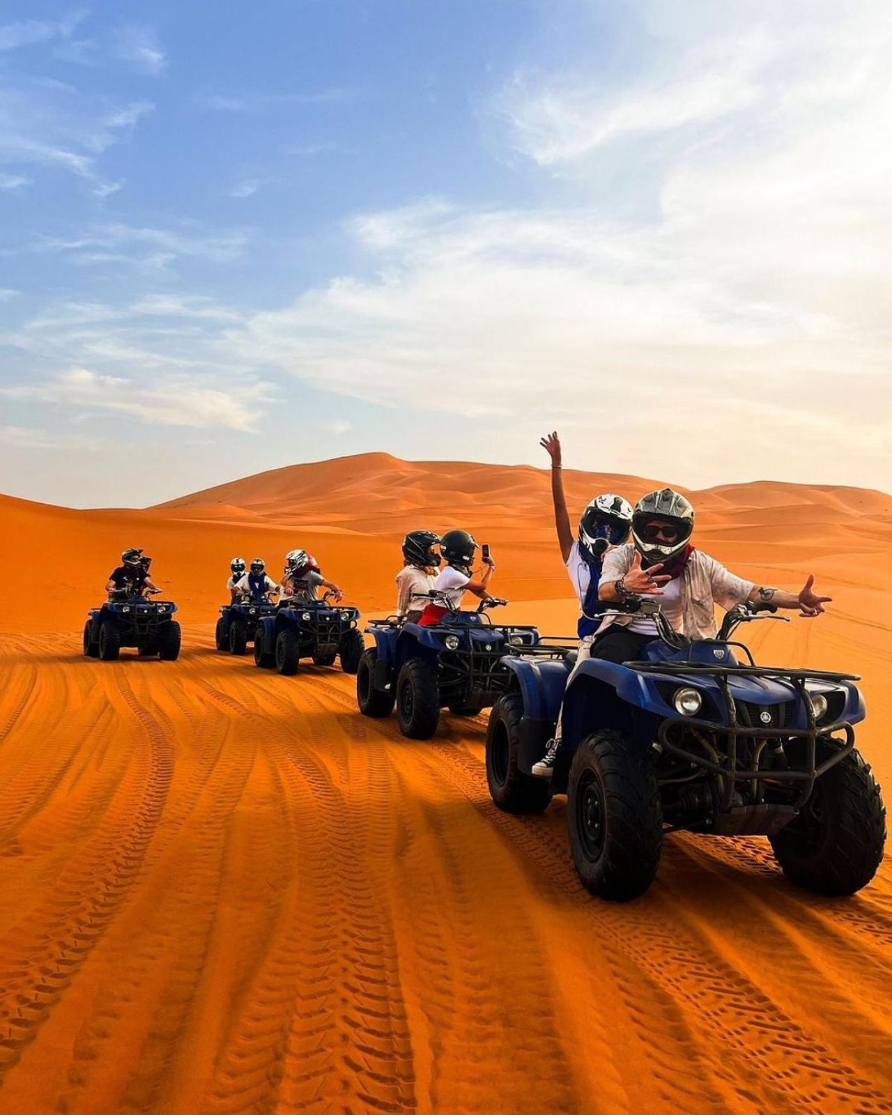 Merzouga Berbers Luxury Camp Exterior photo